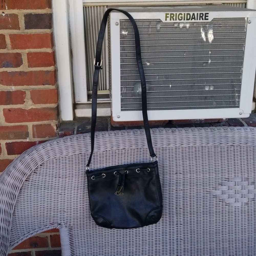 Gently use Liz Claiborne purse with tassel